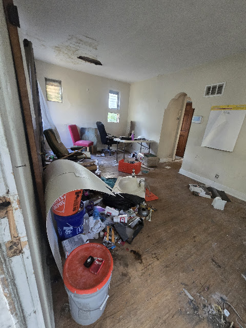 4521 Oakwood Ave: photo 44