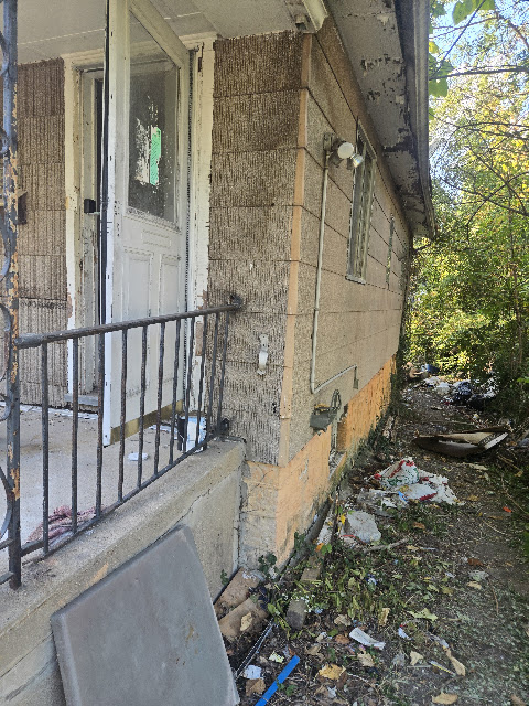 4521 Oakwood Ave: photo 4