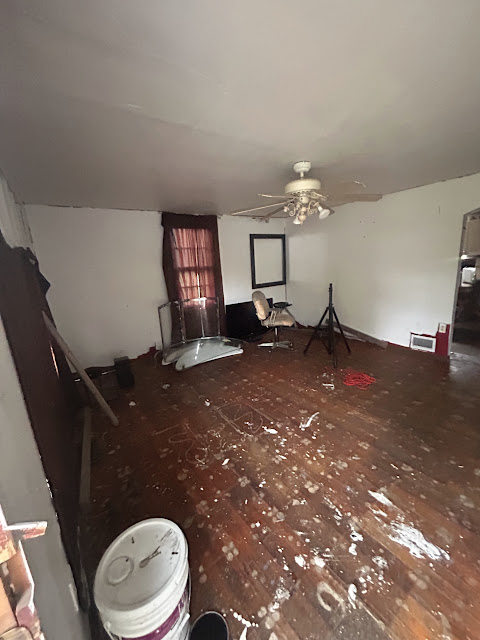 1922 Harvest Ave: photo 32
