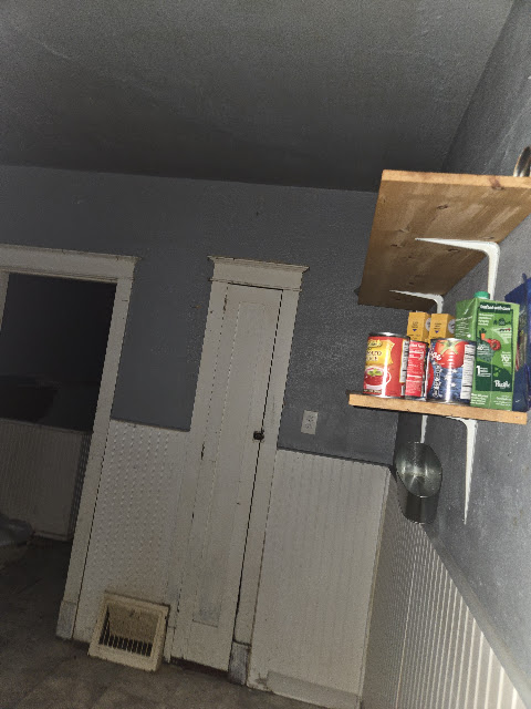 4323 Obear Ave: photo 32