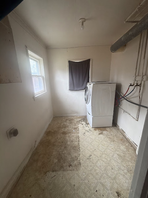 2049 N Gale Ave: photo 11