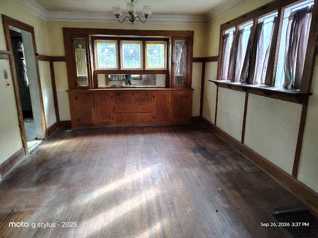 520 E Frye Ave: photo 3