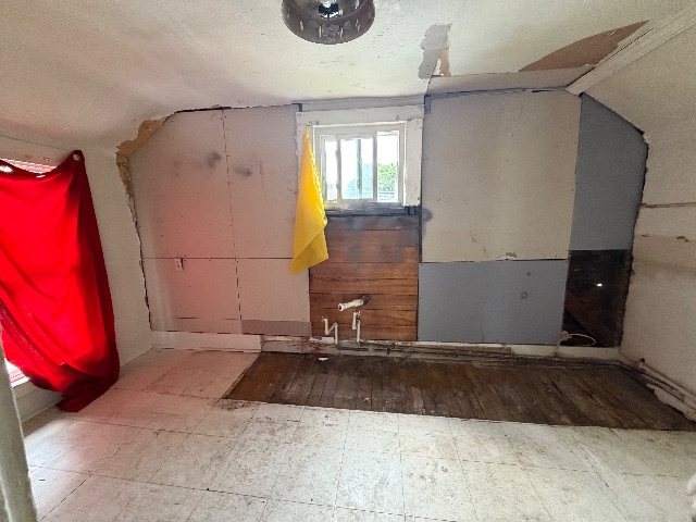 710 Hamilton Ave: photo 16