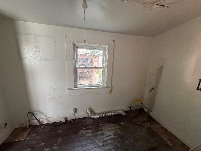 710 Hamilton Ave: photo 9