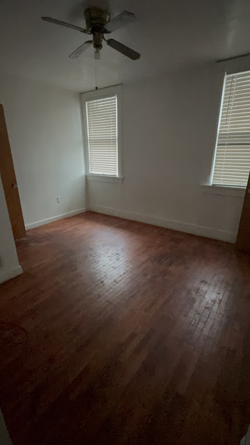 1174 W King St: photo 10