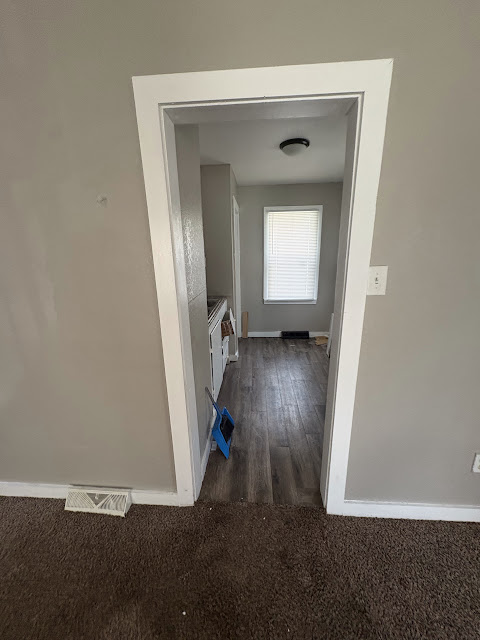 1546 E Division St: photo 8
