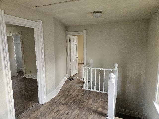 1428 South Ave: photo 14