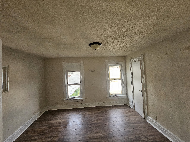 1428 South Ave: photo 8