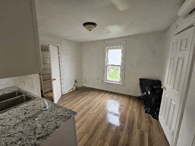1428 South Ave: photo 23