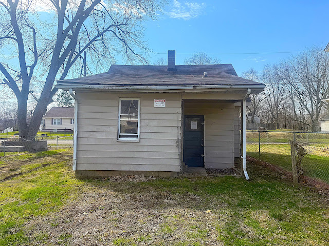 2807 W Nevada St: photo 3