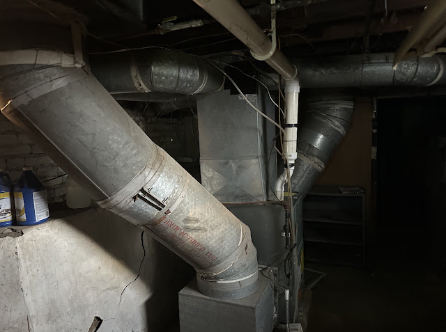 417 W Elm St: photo 15