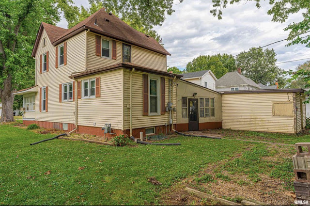 417 W Elm St: photo 4