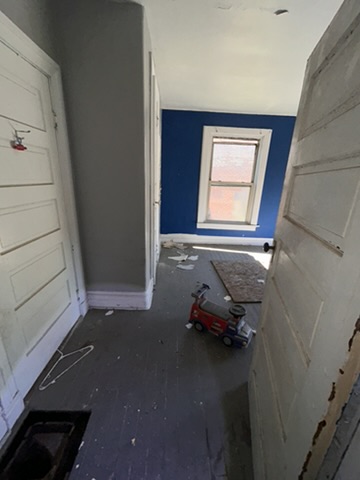 4718 Labadie Ave: photo 39