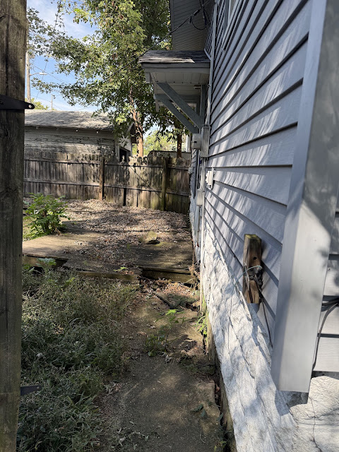 1905 N College St: photo 37