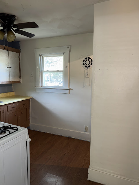 1905 N College St: photo 14