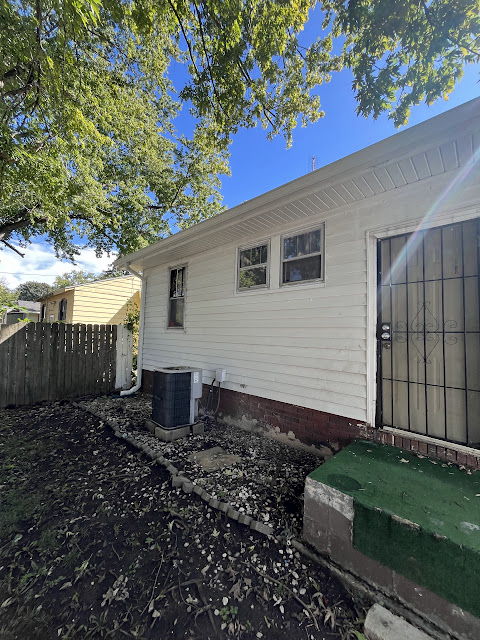 1422 Sedgwick St: photo 4
