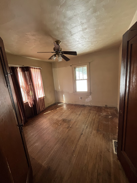 1422 Sedgwick St: photo 17