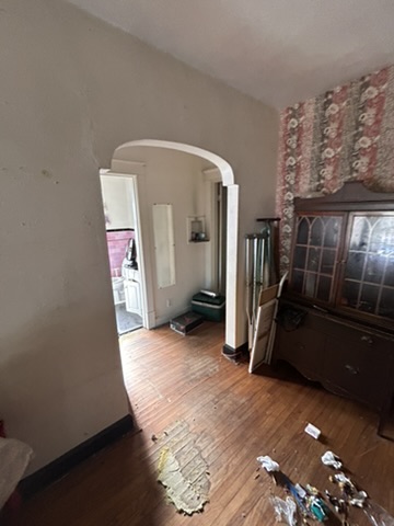 3437 Oakdale Ave: photo 9