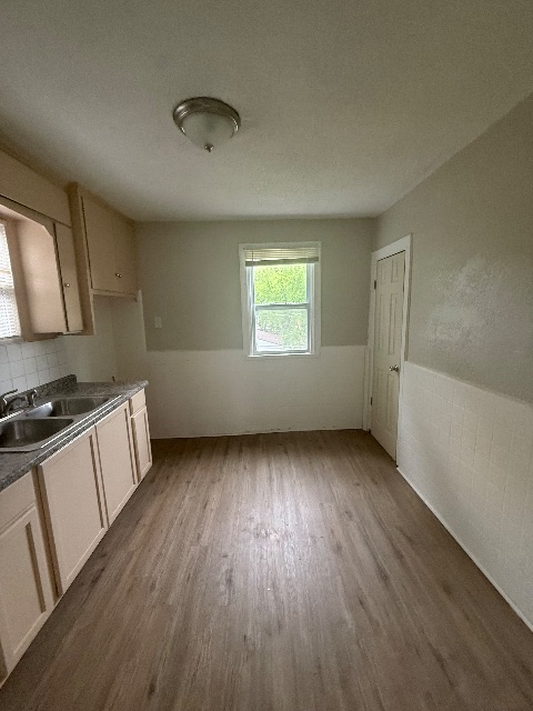 4519 June Ave: photo 34