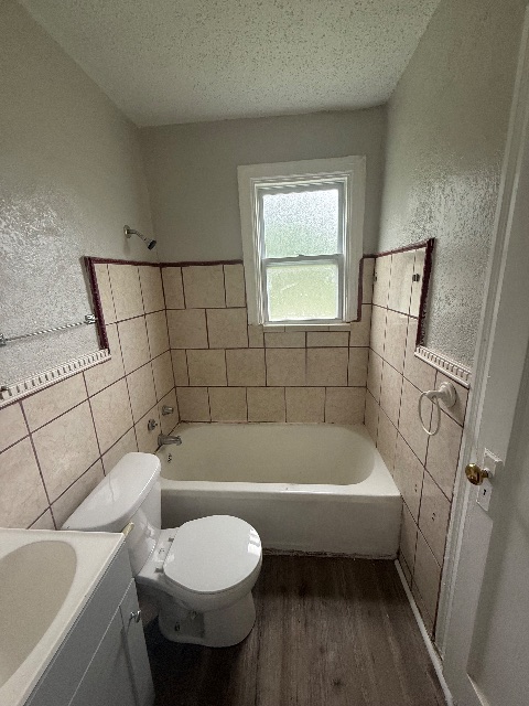 4519 June Ave: photo 48