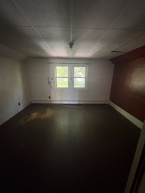 1929 E Prairie St: photo 14