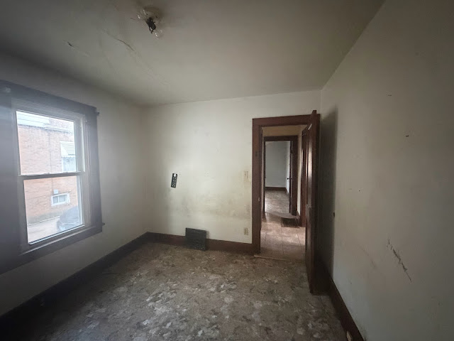 1825 S Idaho St: photo 12