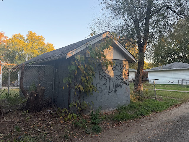 1825 S Idaho St: photo 29