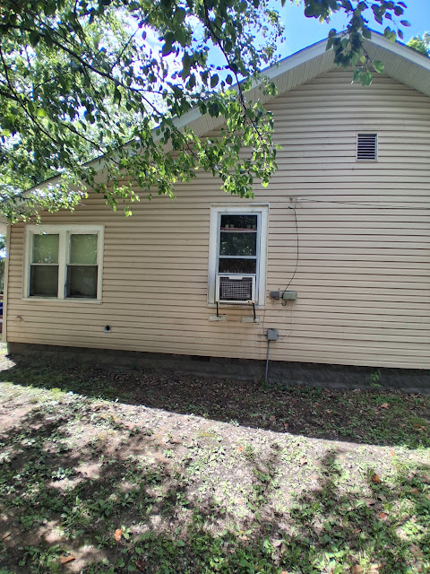 307 W Sycamore St: photo 41