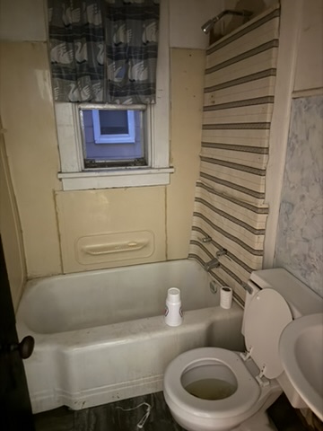 926 S Greenlawn Ave: photo 9