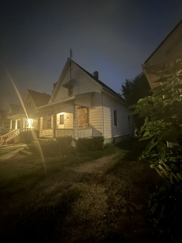 926 S Greenlawn Ave: photo 39