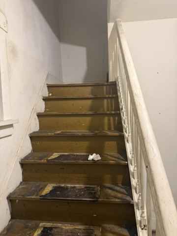 926 S Greenlawn Ave: photo 28