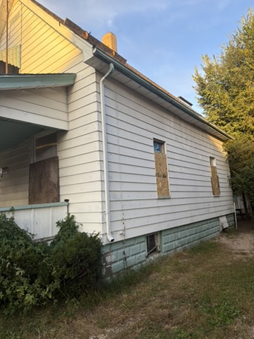 926 S Greenlawn Ave: photo 4