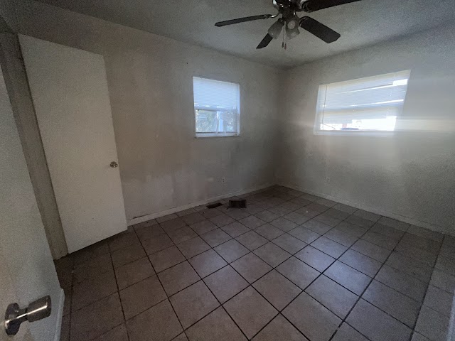 1414 Richard Dr: photo 9