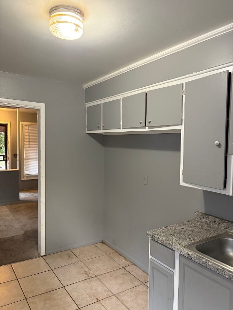 8577 Mark Twain St: photo 5