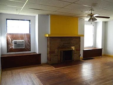 525 & 521 Owen St: photo 3