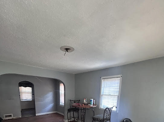 2539 E 28th St: photo 70