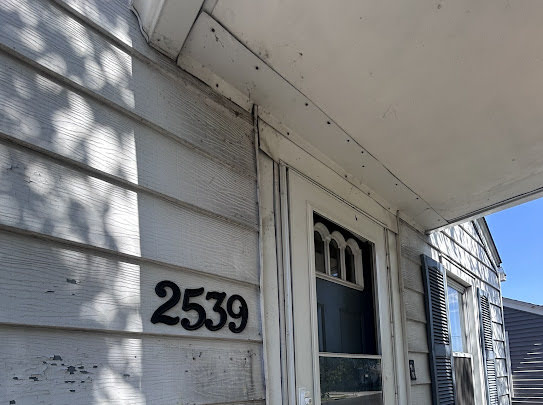 2539 E 28th St: photo 3