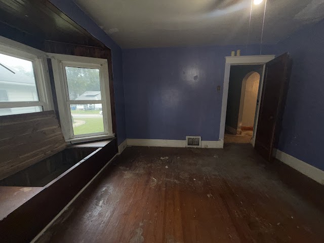 2114 Rockwell St: photo 7