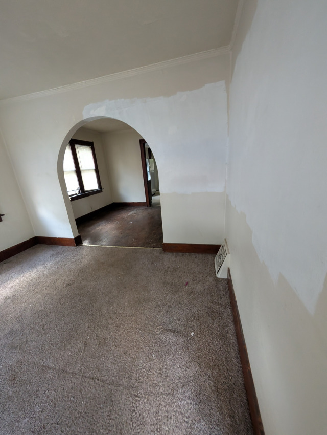 812 W Macqueen Ave: photo 7