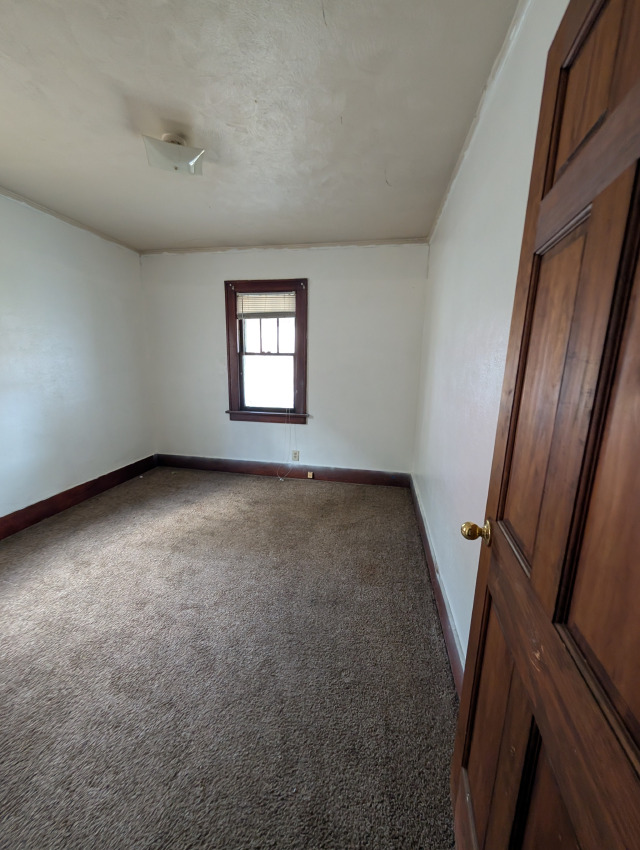 812 W Macqueen Ave: photo 12