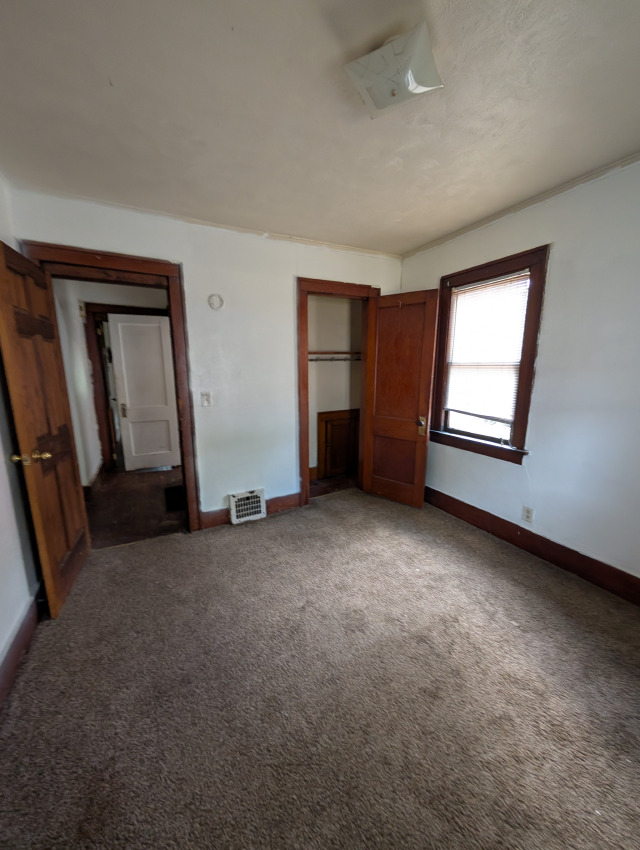 812 W Macqueen Ave: photo 14