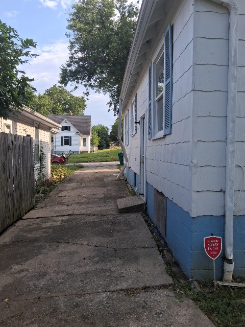 1818 E Clay St — photo 5