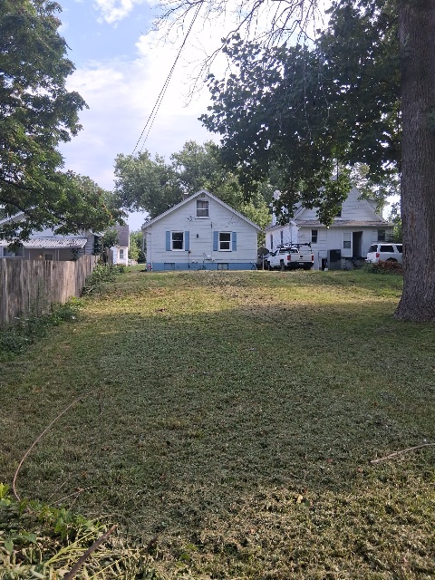 1818 E Clay St — photo 4