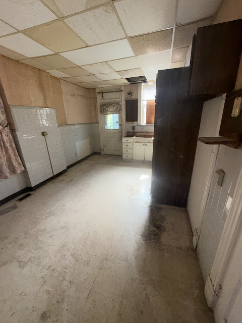 2028 E Prairie Ave: photo 33