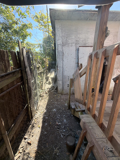 2028 E Prairie Ave: photo 27
