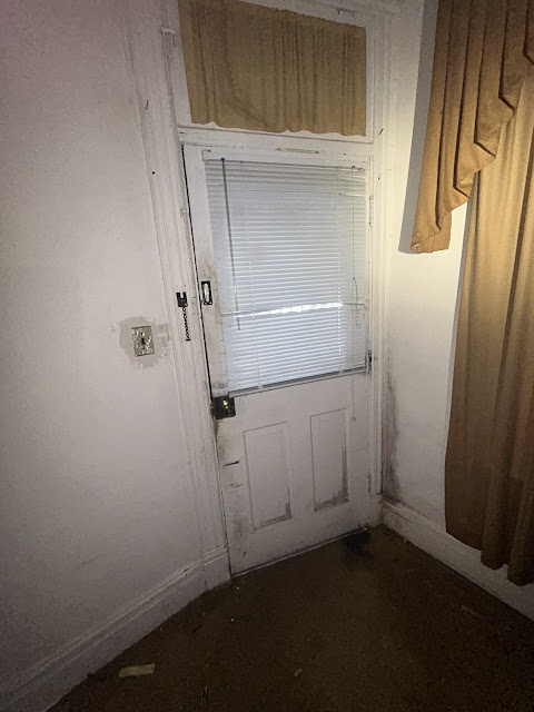 2028 E Prairie Ave: photo 42