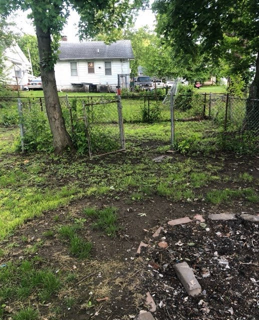 515 S Boyd St: photo 3