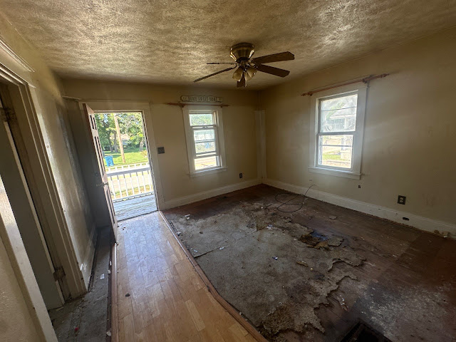 319 W Corbin St — photo 6
