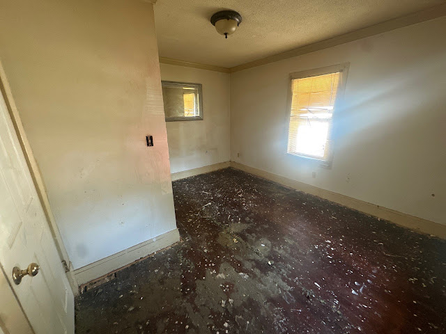 319 W Corbin St — photo 10