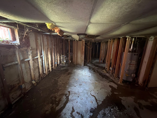 319 W Corbin St — photo 24
